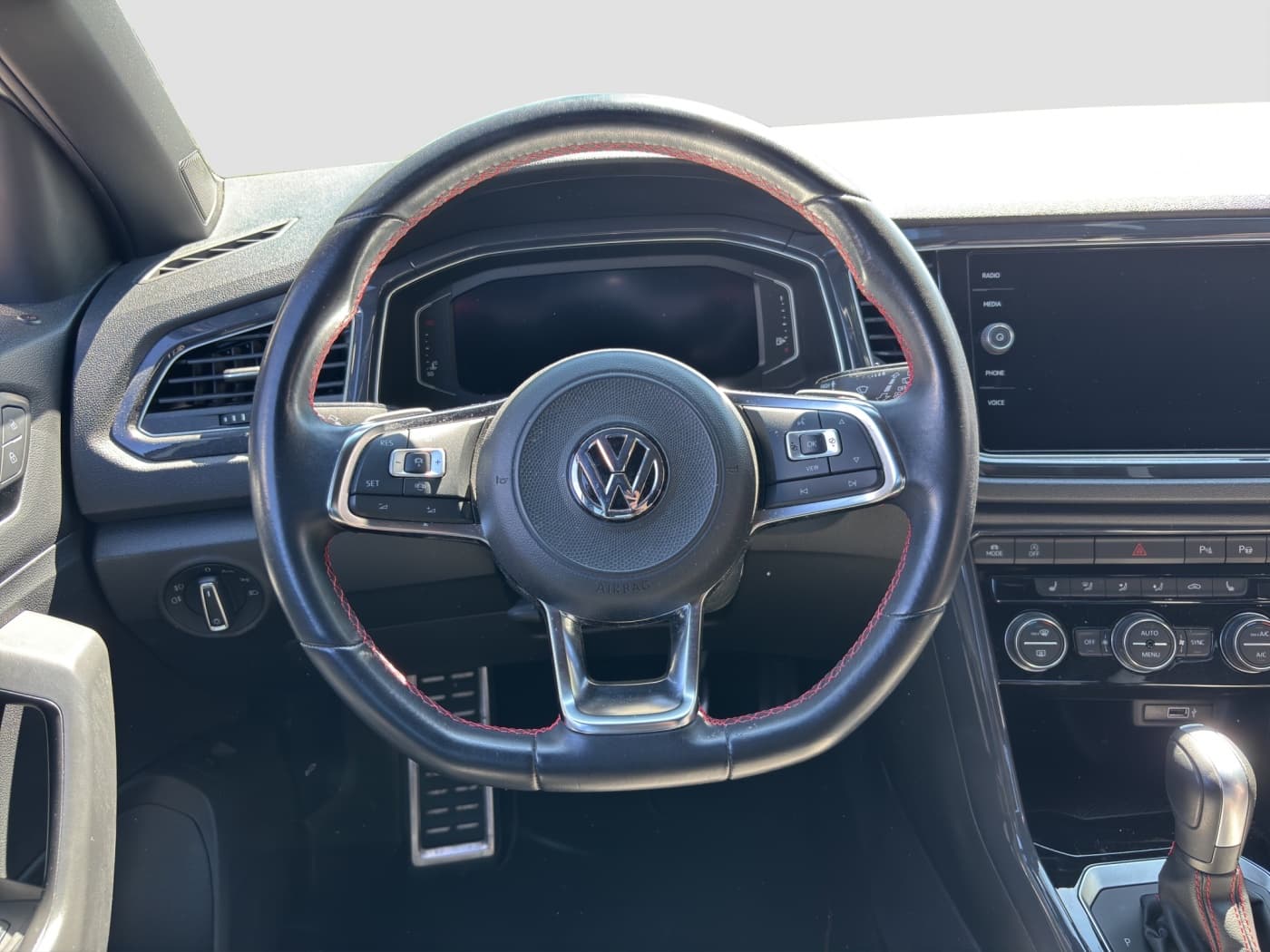 Volkswagen T-Roc 1.5 TSI ACT Sport Bild 10