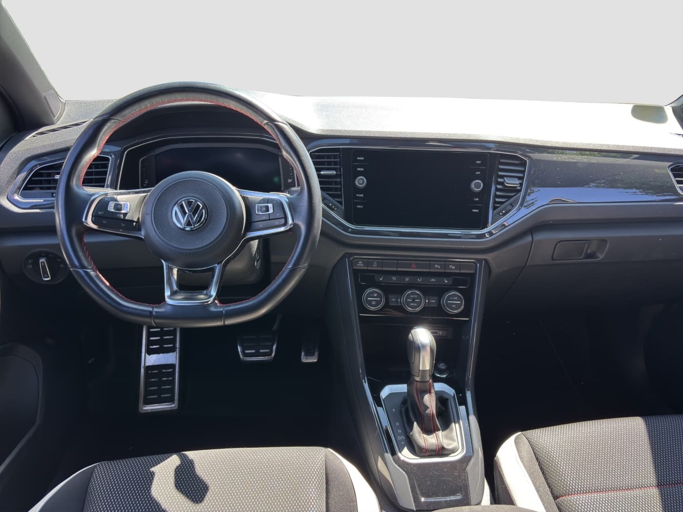 Volkswagen T-Roc 1.5 TSI ACT Sport Bild 9