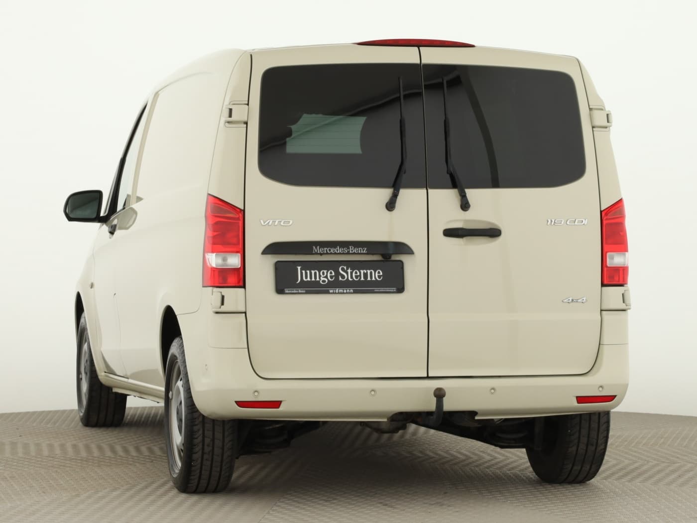 Mercedes-Benz Vito 119 CDI 4x4 Kasten Kompakt Bild 4