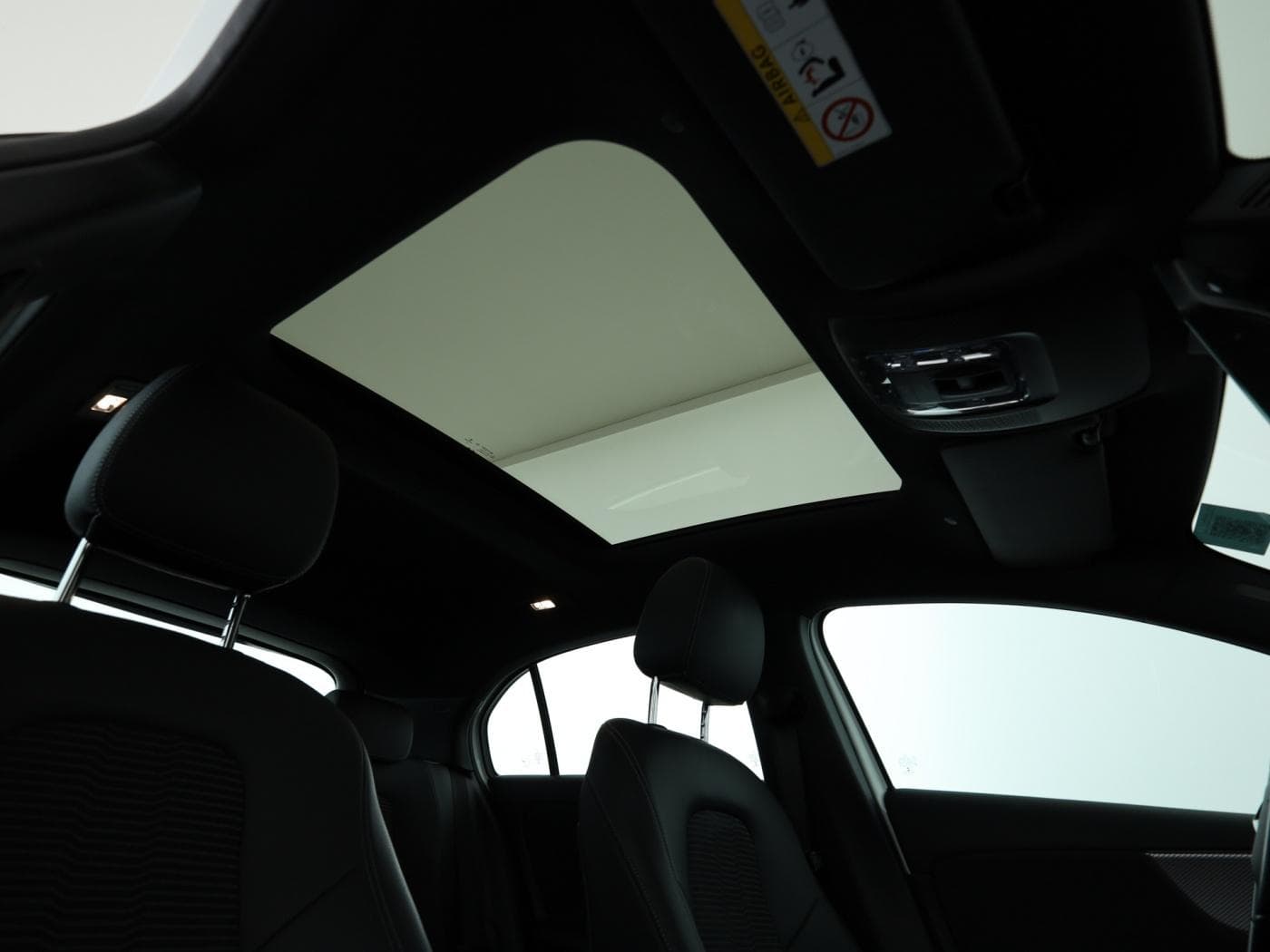 Mercedes-Benz A 250 e Bild 21