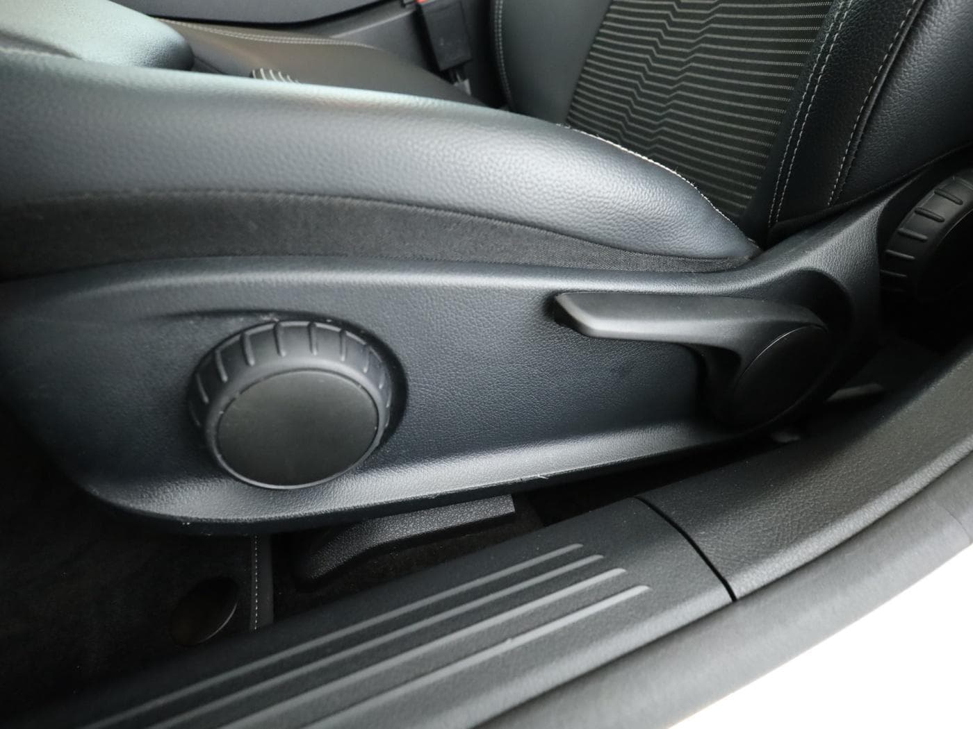 Mercedes-Benz A 250 e Bild 26