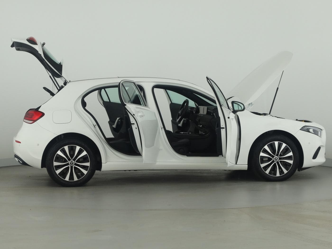 Mercedes-Benz A 250 e Bild 8