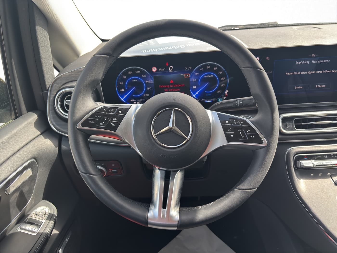 Mercedes-Benz EQV 300 AVG Lang Bild 10