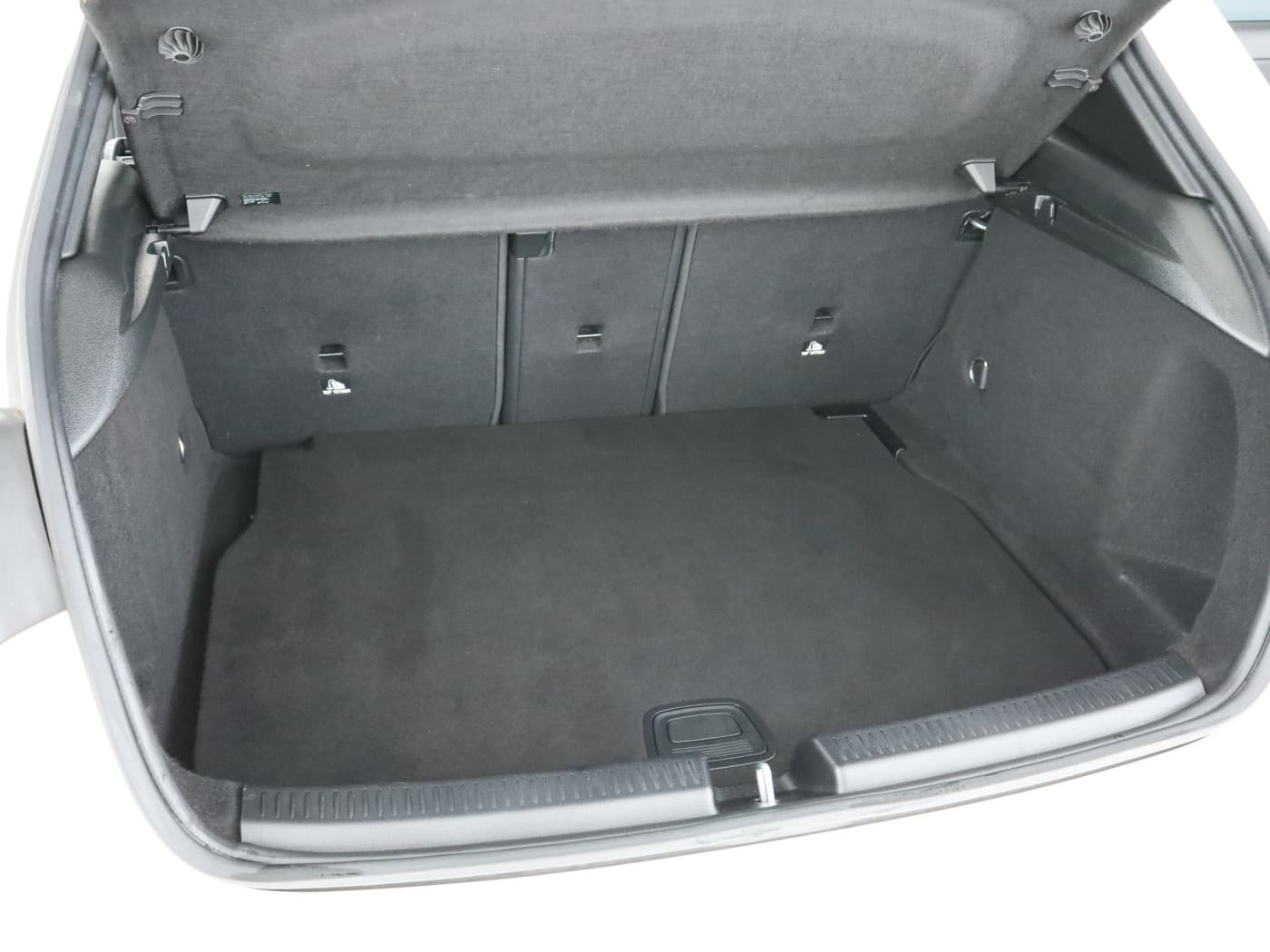 Mercedes-Benz A 180 d Bild 22