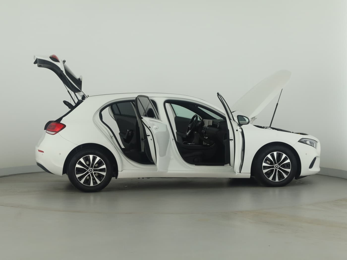 Mercedes-Benz A 180 d Bild 8