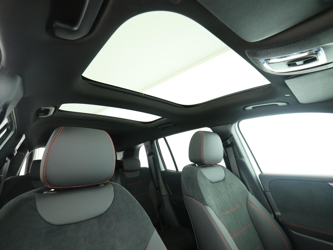 Mercedes-Benz GLB 220 d 4MATIC Bild 17