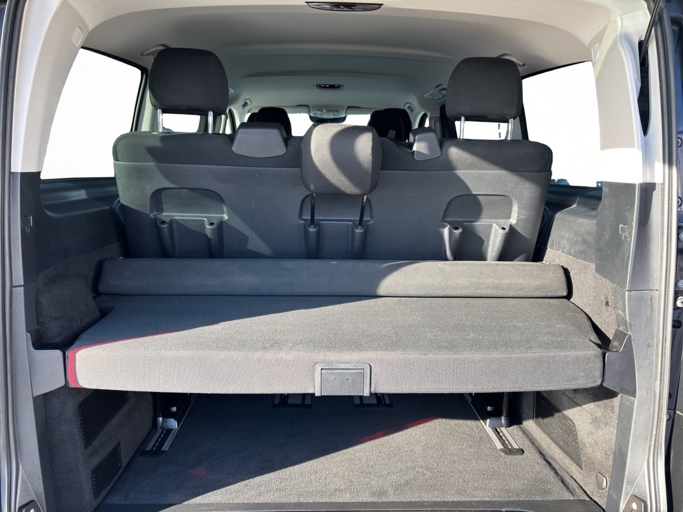 Mercedes-Benz V 250 d EDITION Lang LIEGEPAKET Bild 18