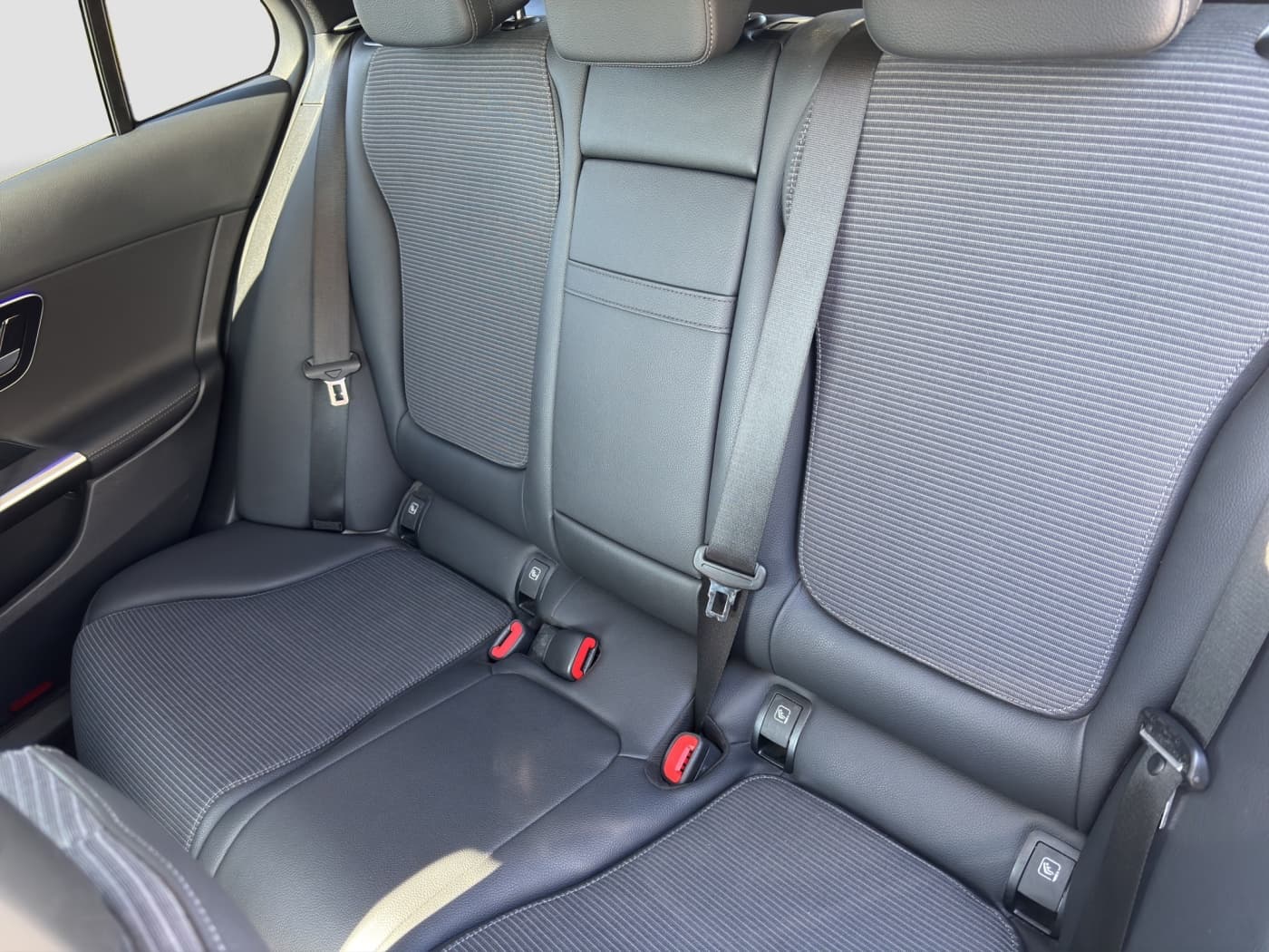 Mercedes-Benz C 220 d T Bild 16