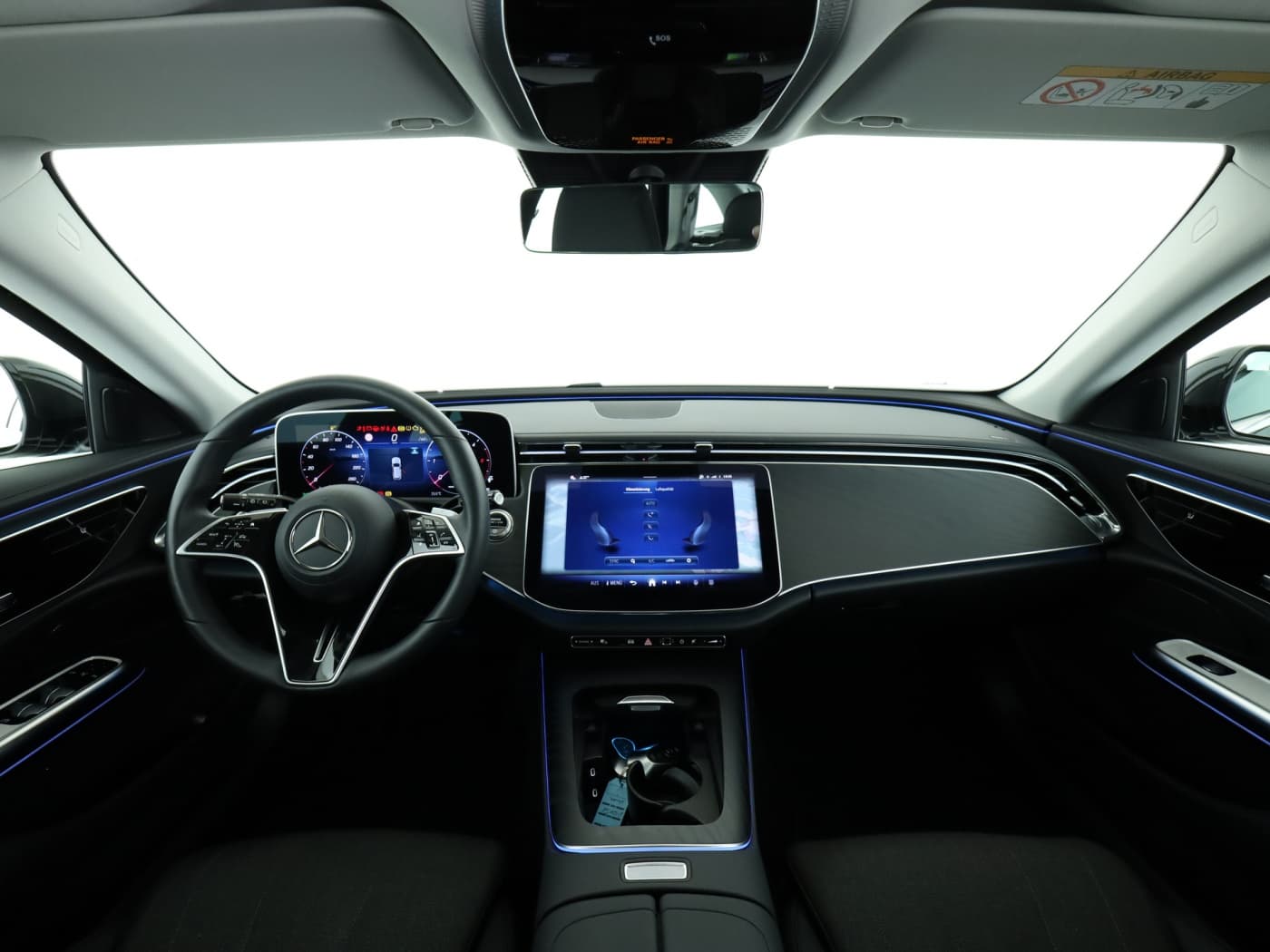 Mercedes-Benz E 220 d T Bild 19