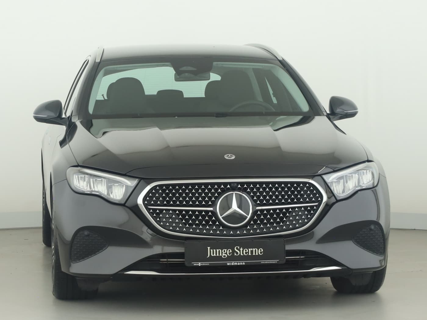 Mercedes-Benz E 220 d T Bild 3