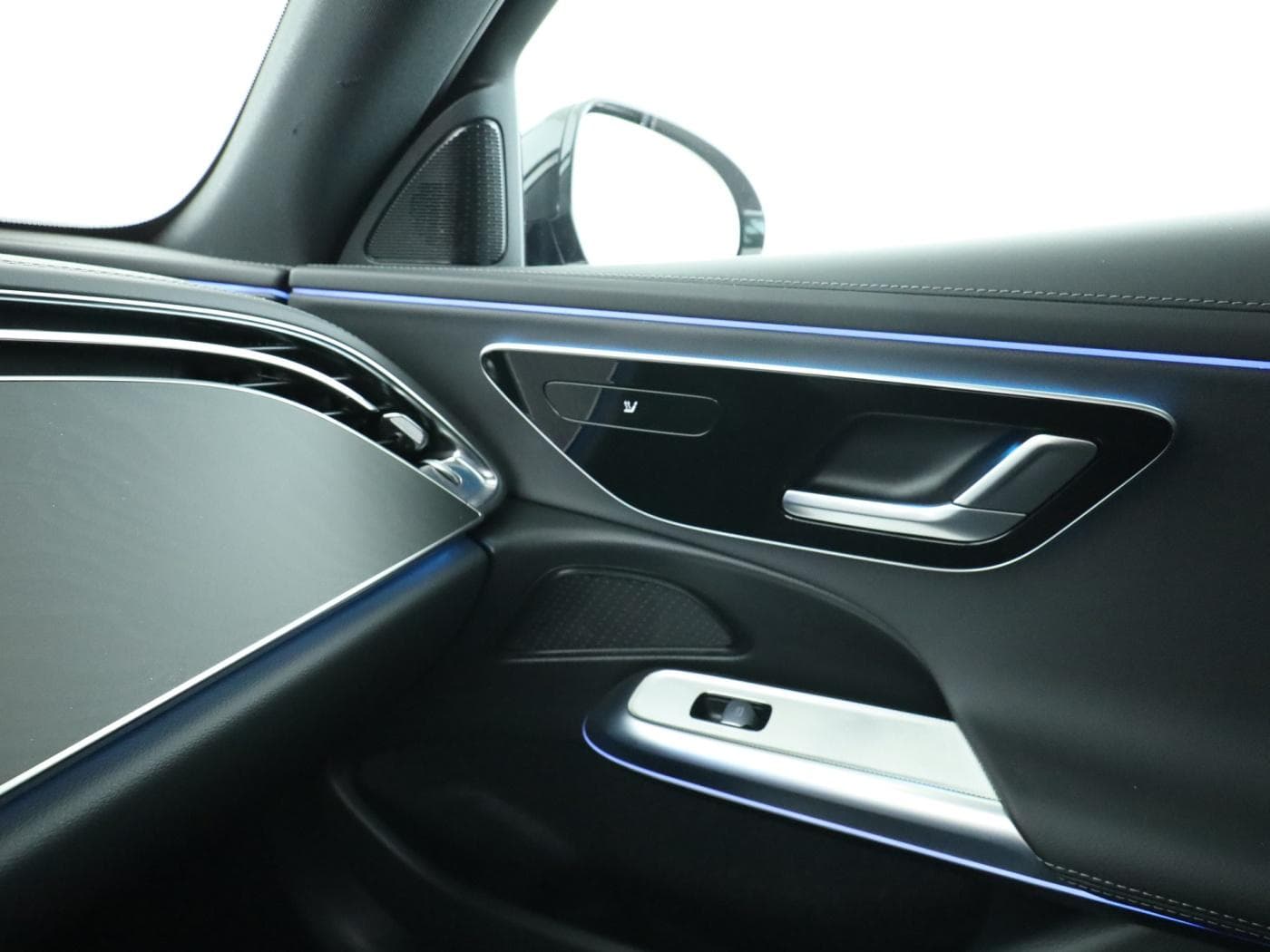 Mercedes-Benz E 220 d Bild 16