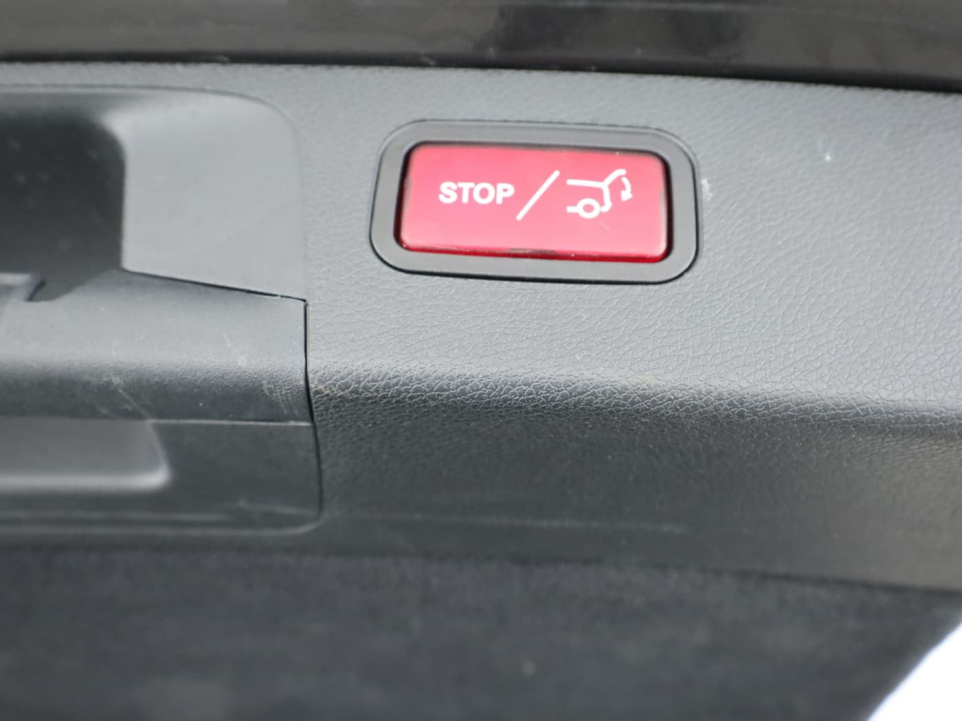 Mercedes-Benz E 300 de T Bild 25