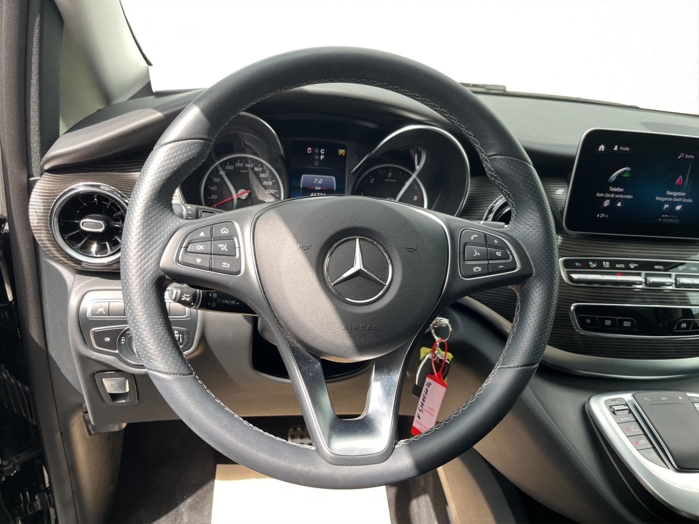 Mercedes-Benz V 250 d EDITION Lang Bild 10