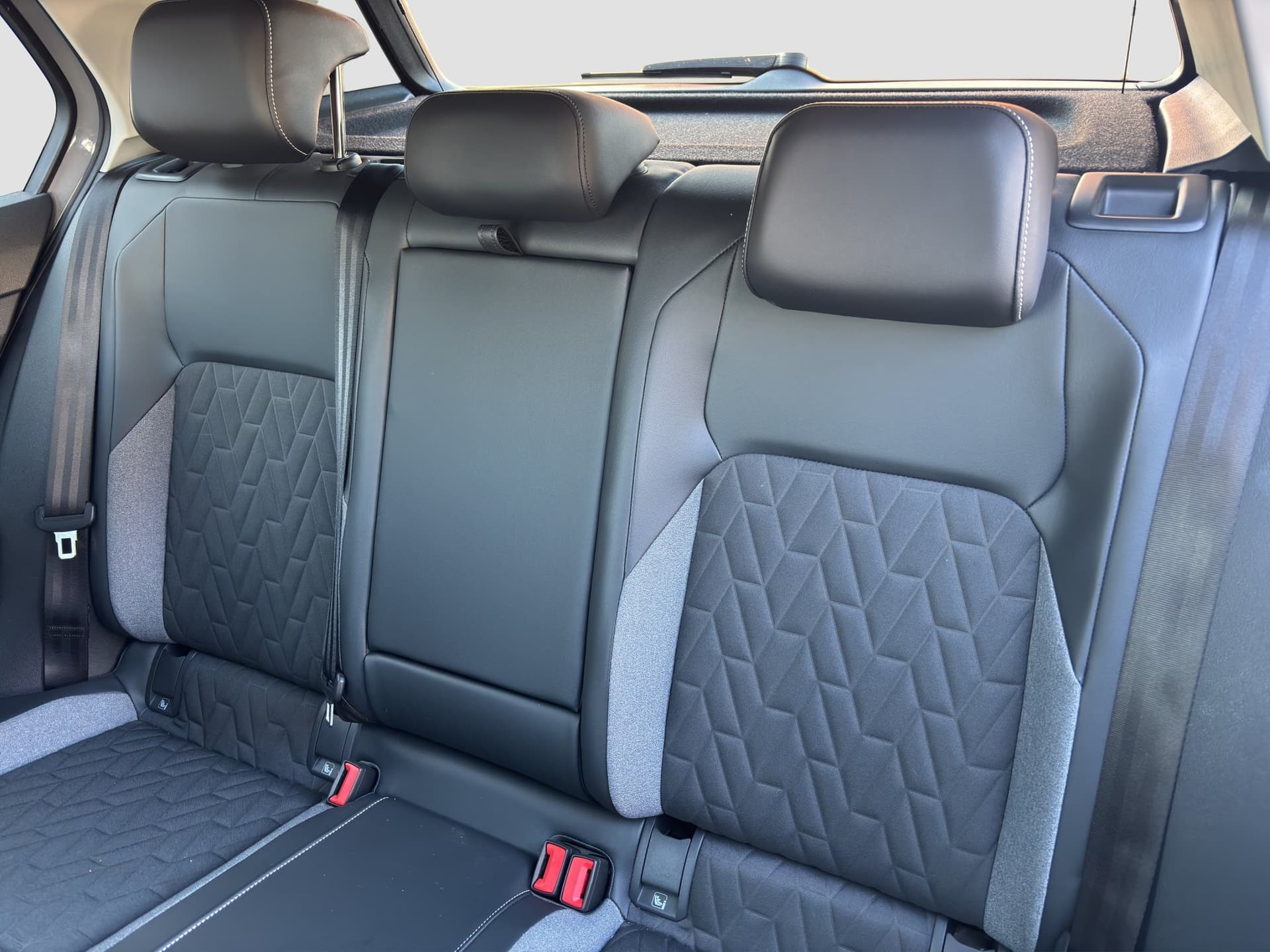 Volkswagen Golf GOAL 2.0 TDI 150 PS DSG AHK NAVI ACC Kamera Bild 14