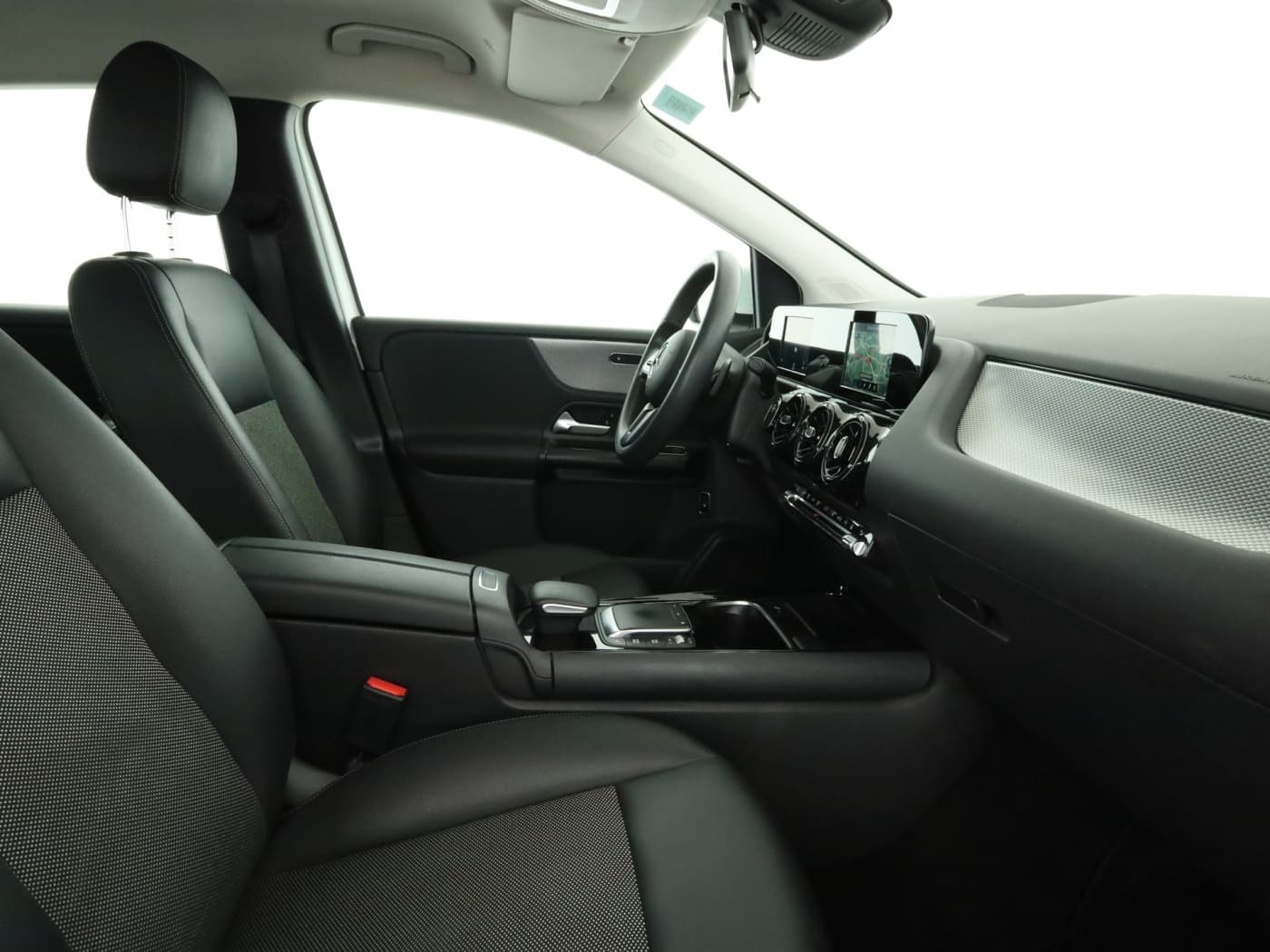Mercedes-Benz B 250 e Bild 17