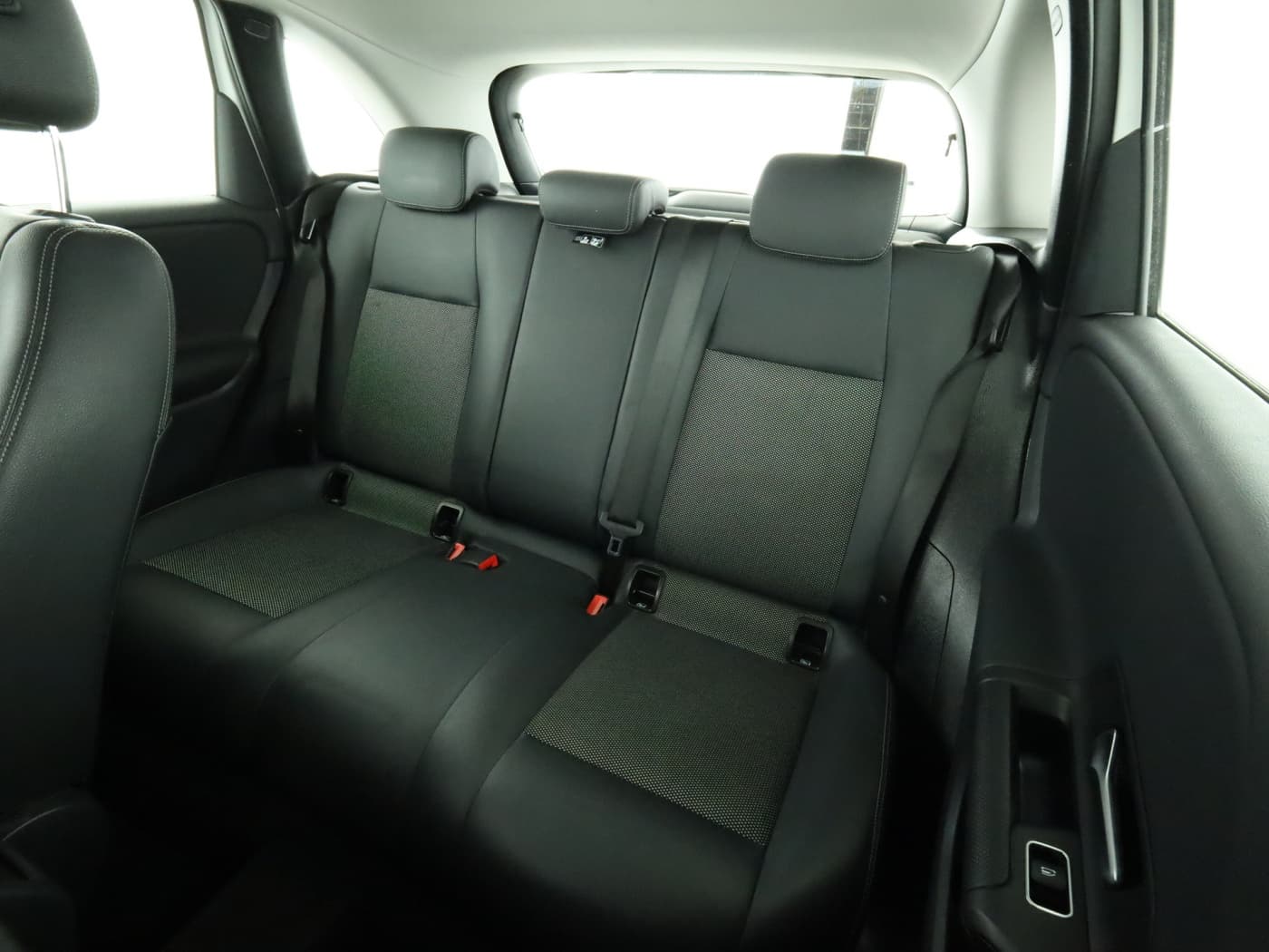 Mercedes-Benz B 250 e Bild 18