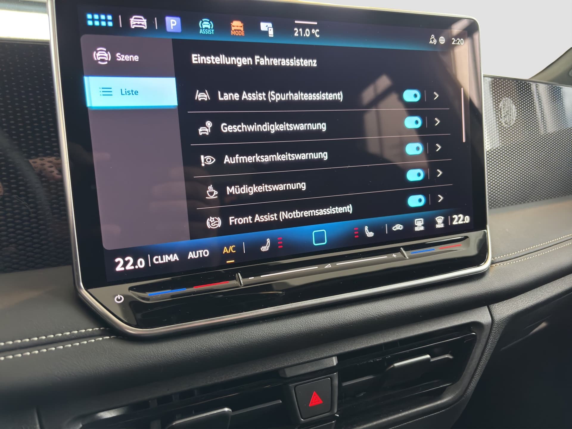 Volkswagen Tiguan Life GOAL 1.5 eTSI 150 PS DSG AHK NAVI ACC Bild 11