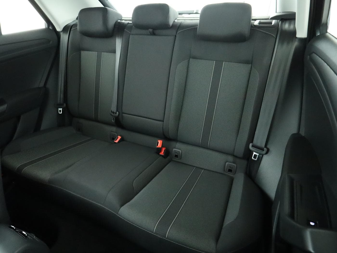 Volkswagen T-Roc 1.5 TSI Life Bild 18