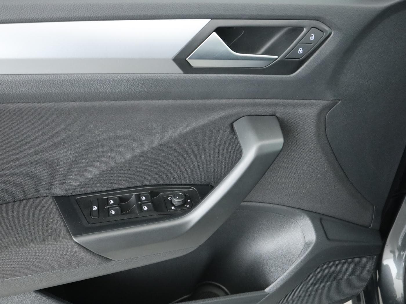 Volkswagen T-Roc 1.5 TSI Life Bild 20