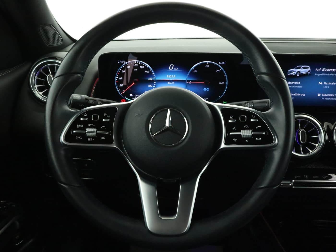 Mercedes-Benz EQB 300 4M Bild 11