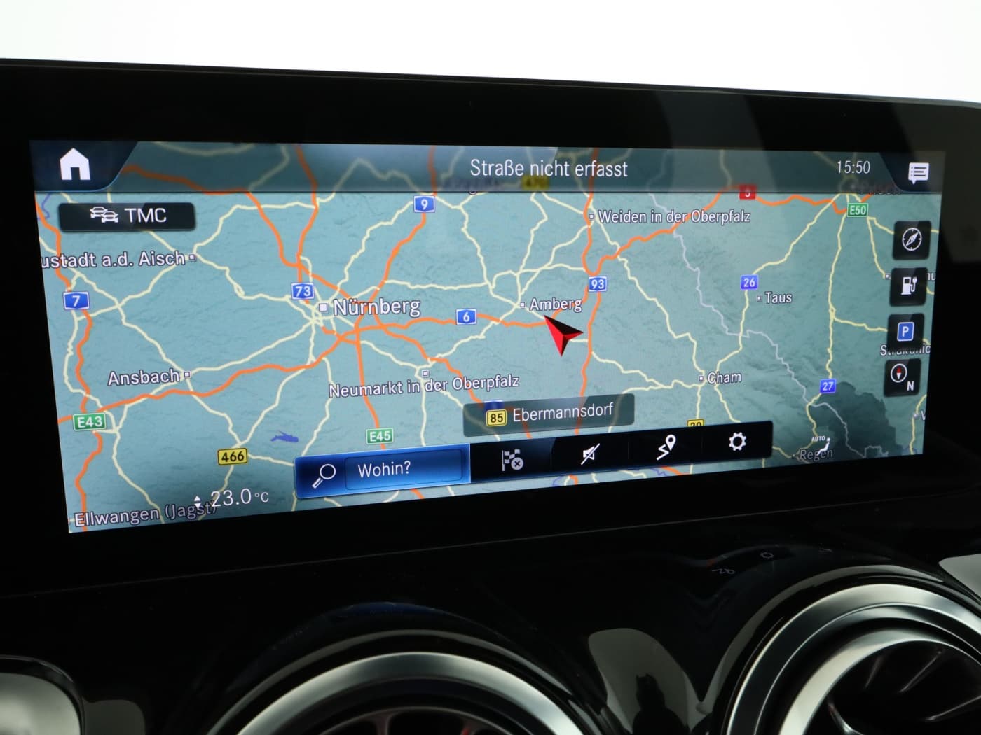 Mercedes-Benz EQB 300 4M Bild 13