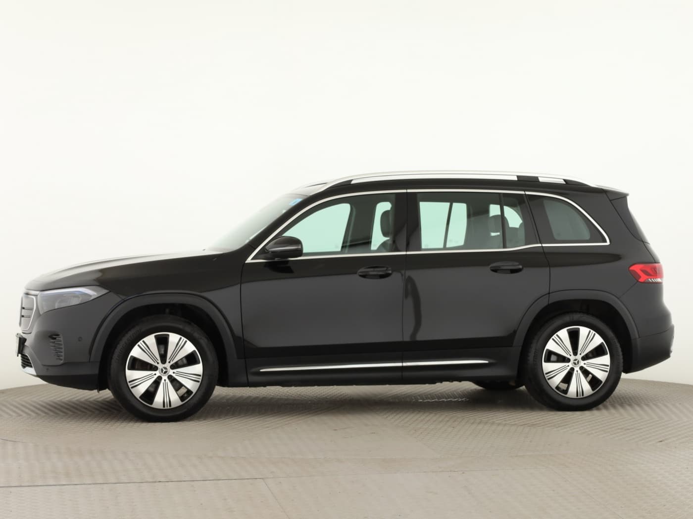 Mercedes-Benz EQB 300 4M Bild 7