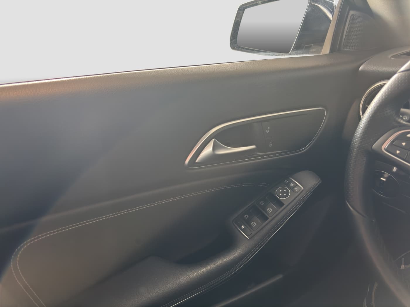 Mercedes-Benz CLA 220 4M SB Bild 17