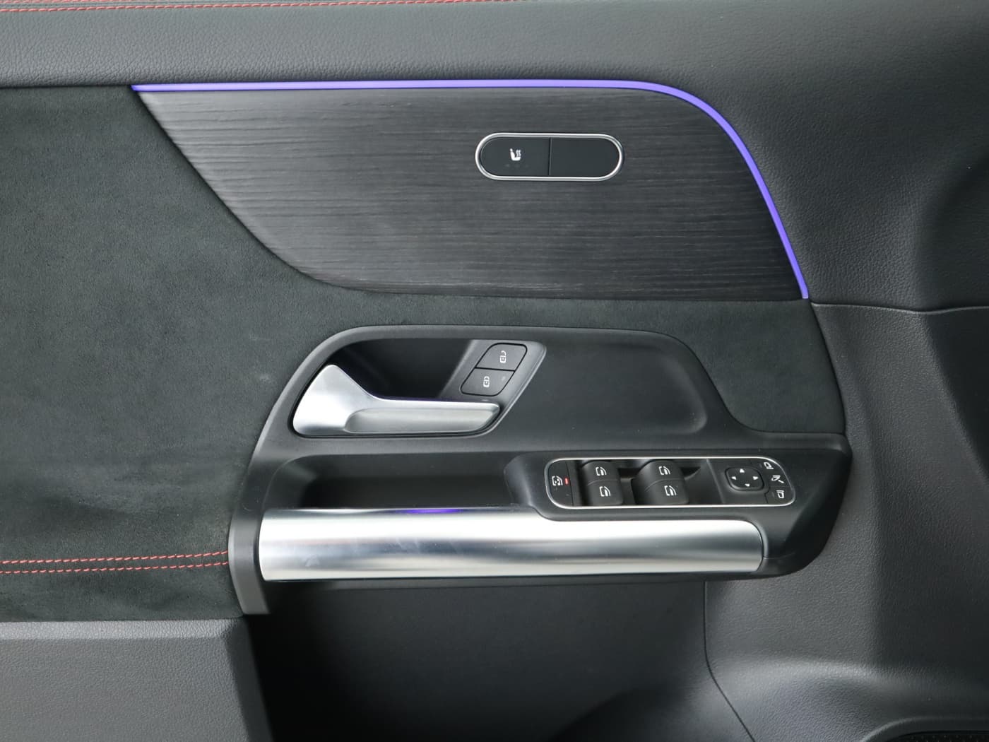 Mercedes-Benz GLA 200 d 4M Bild 20