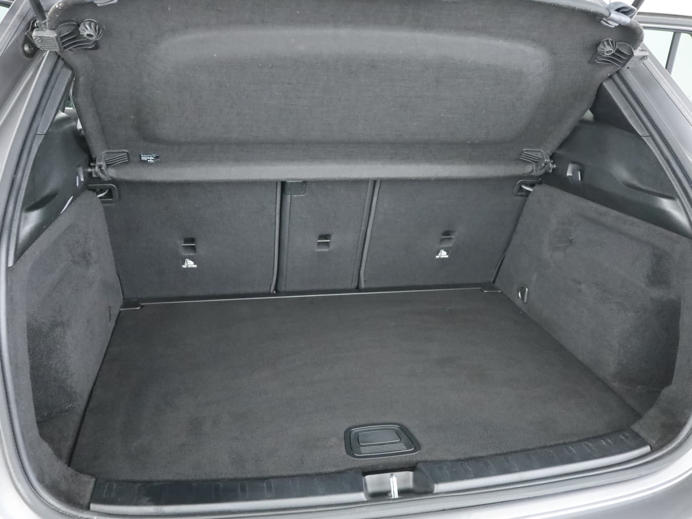 Mercedes-Benz GLA 200 d 4M Bild 22