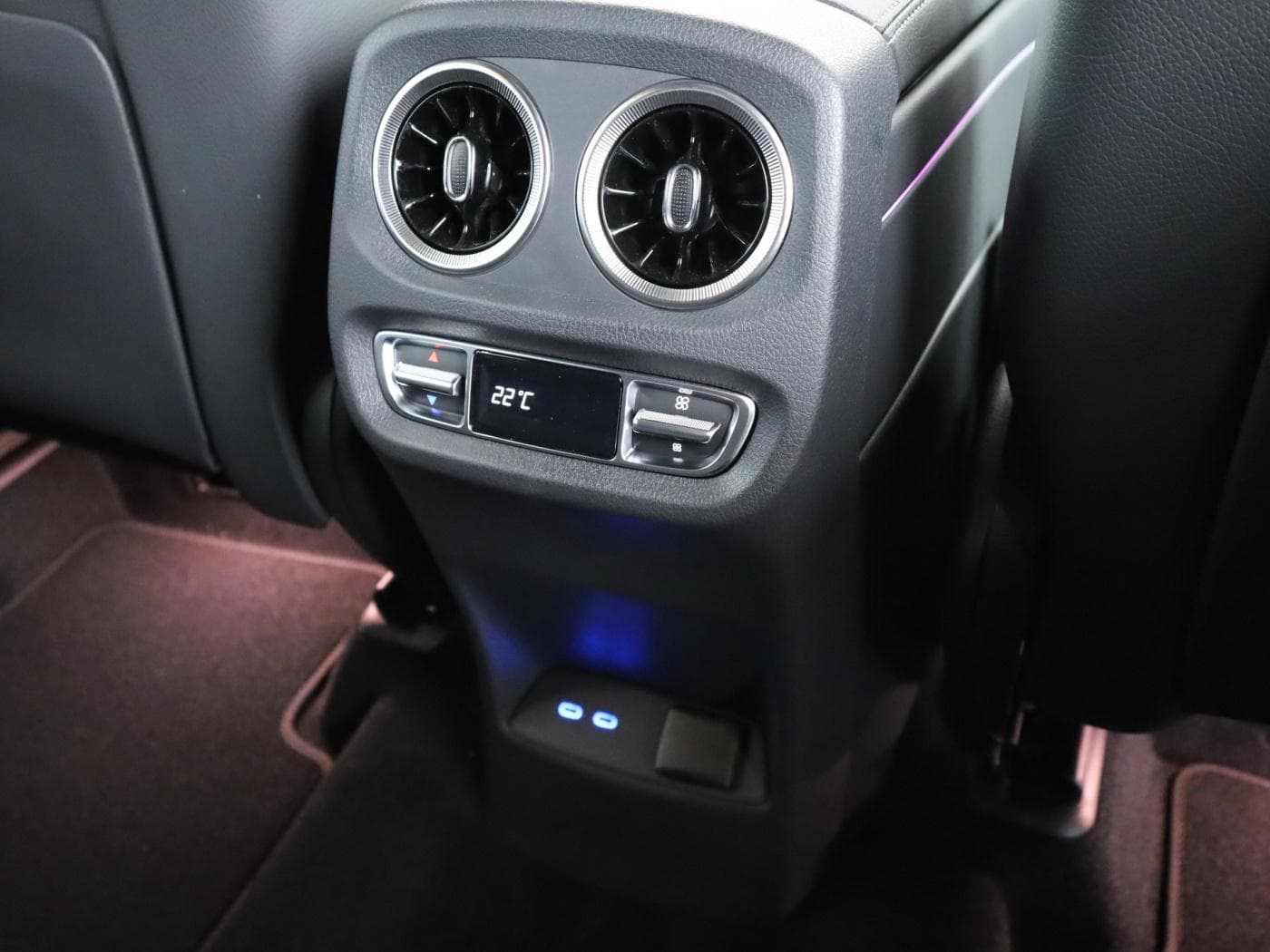 Mercedes-Benz G 450 d Bild 24