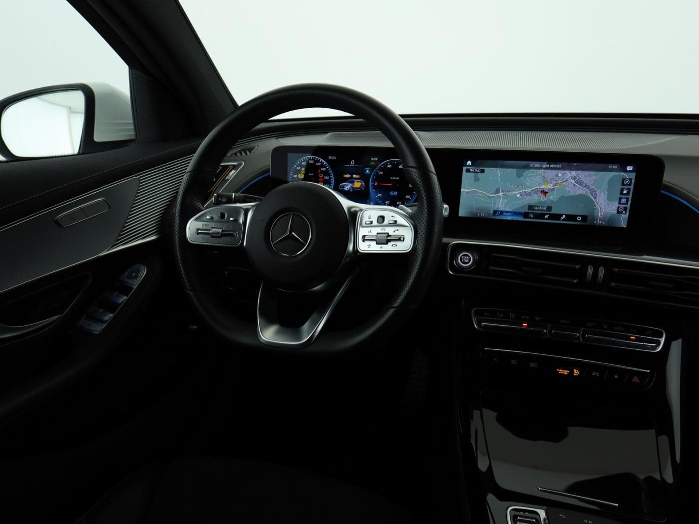 Mercedes-Benz EQC 400 4M AMG Line Bild 10