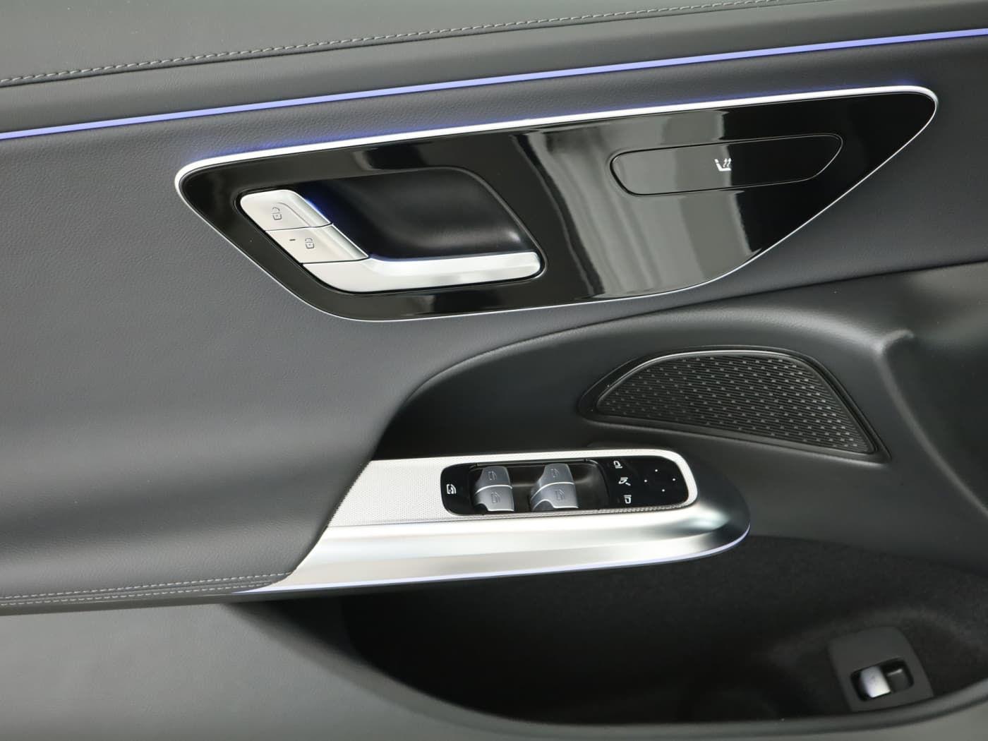 Mercedes-Benz E 200 Bild 20