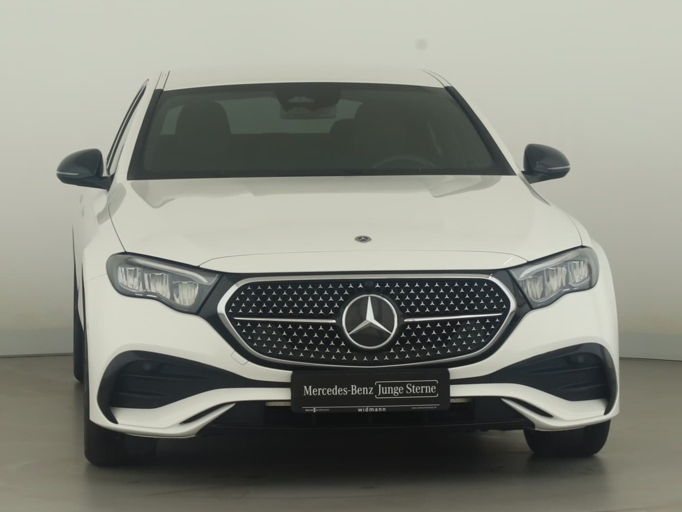 Mercedes-Benz E 200 Bild 3