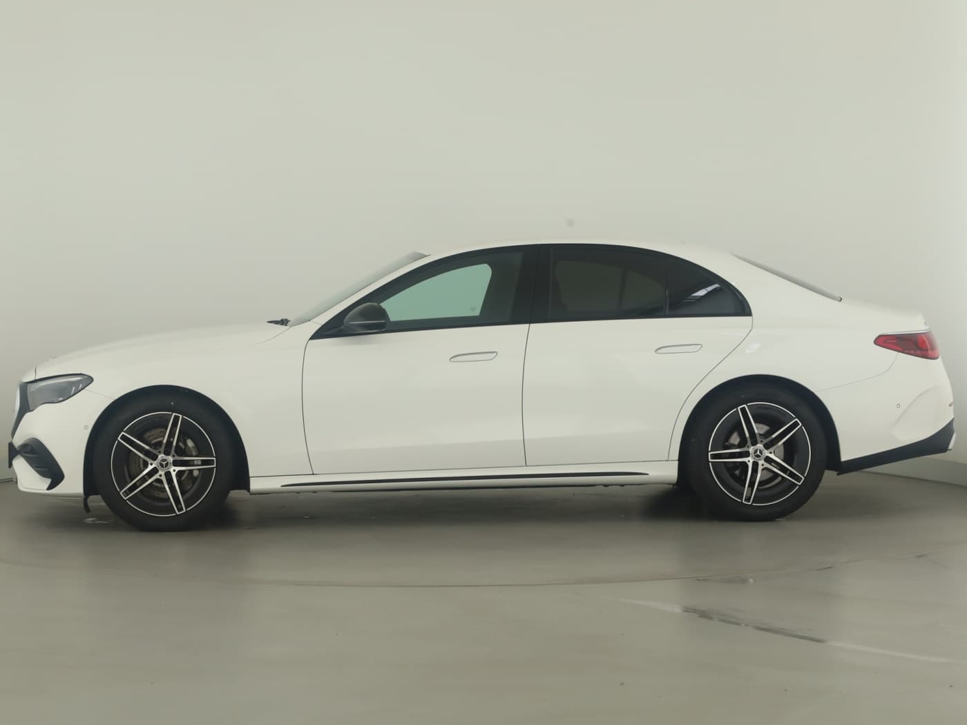 Mercedes-Benz E 200 Bild 7