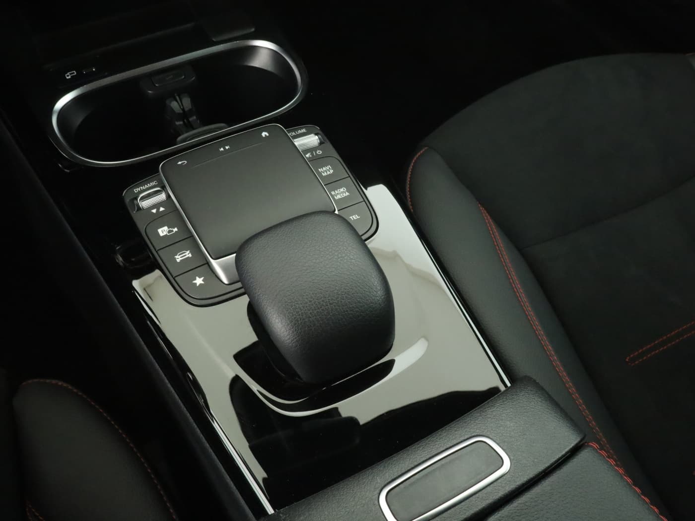 Mercedes-Benz A 250 e Bild 15
