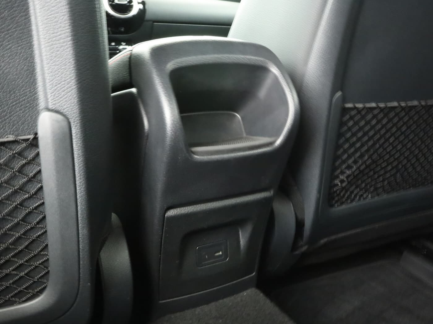 Mercedes-Benz A 250 e Bild 23