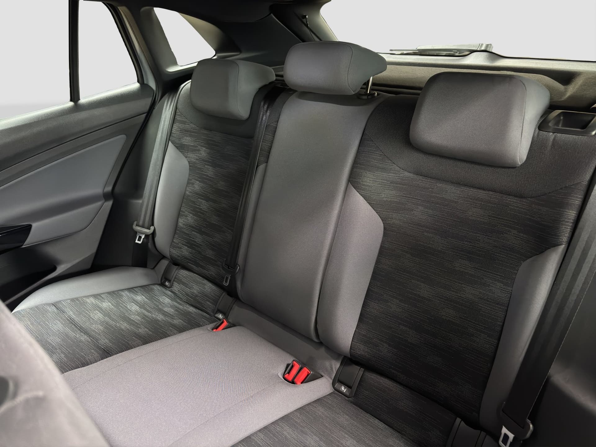 Volkswagen ID.4 Pure 150 PS NAVI ACC 55 kWh (brutto) Bild 14