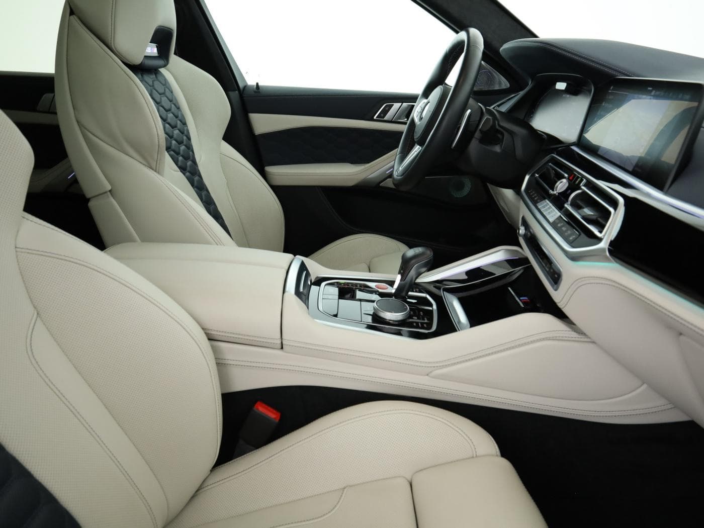 BMW X6 M Competition Bild 17