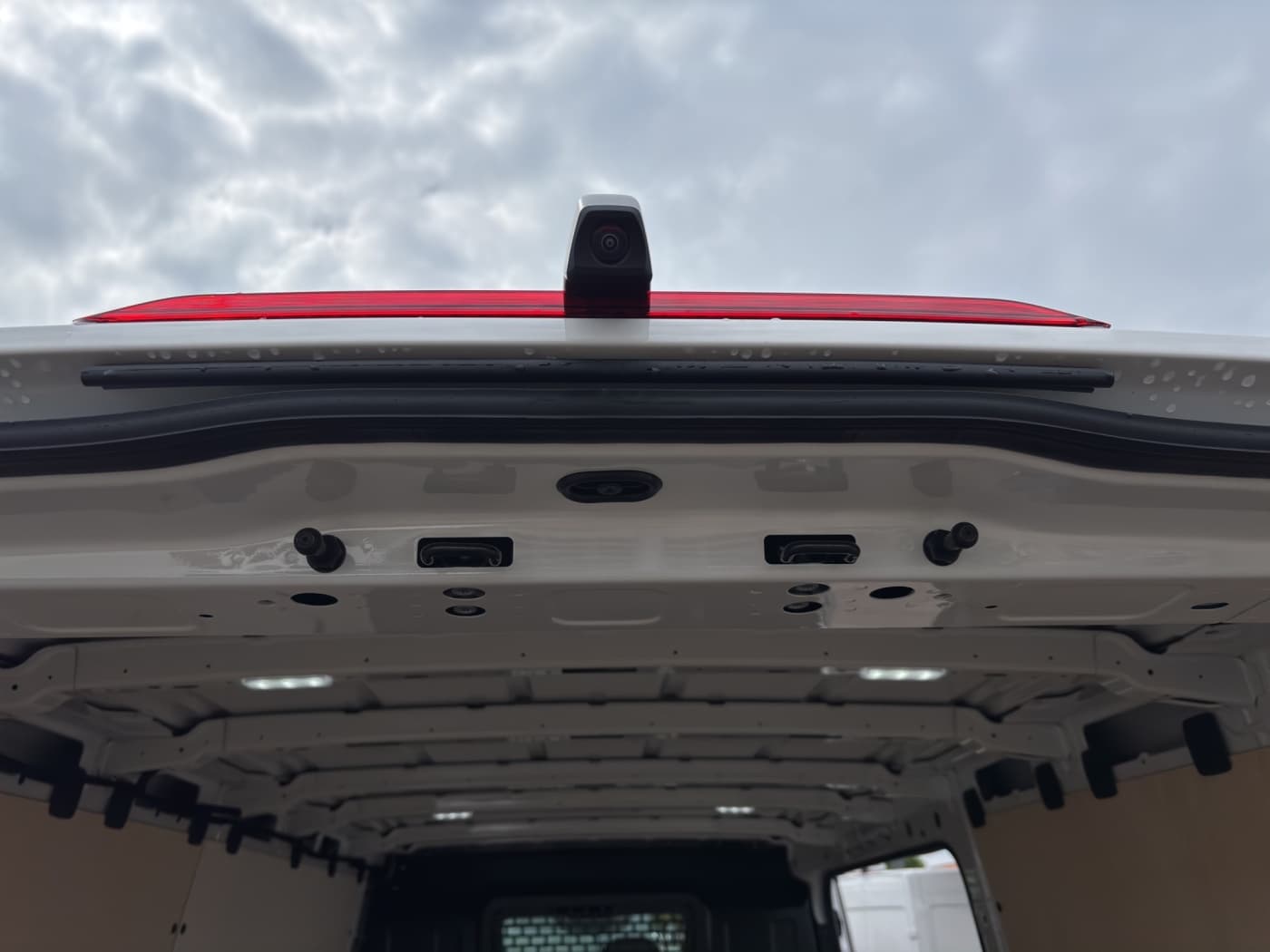 Volkswagen Crafter 35 2.0 TDI 120 KW Kasten MR/ND Bild 20