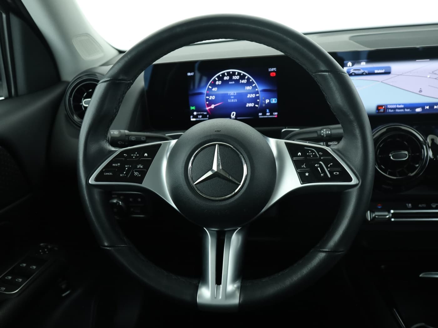 Mercedes-Benz GLB 180 d Bild 11