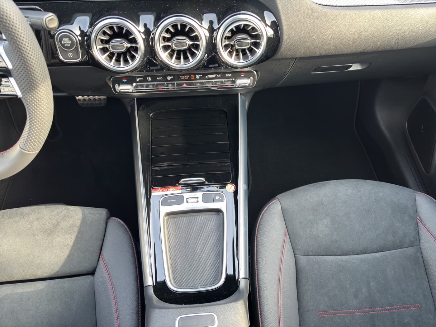 Mercedes-Benz B 180 Bild 13