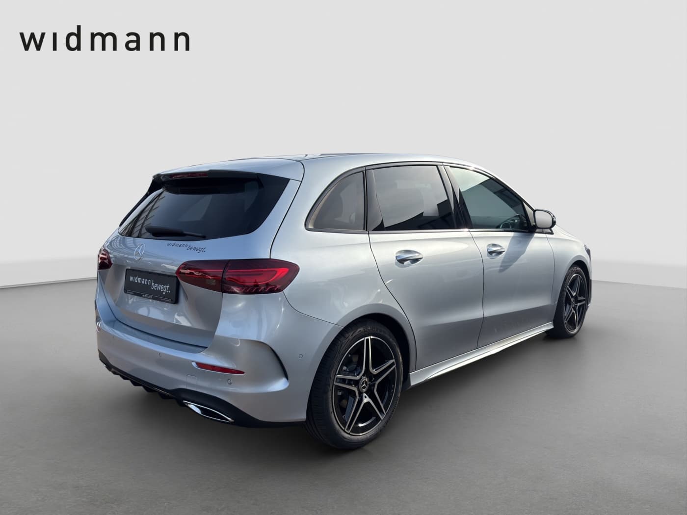 Mercedes-Benz B 180 Bild 3