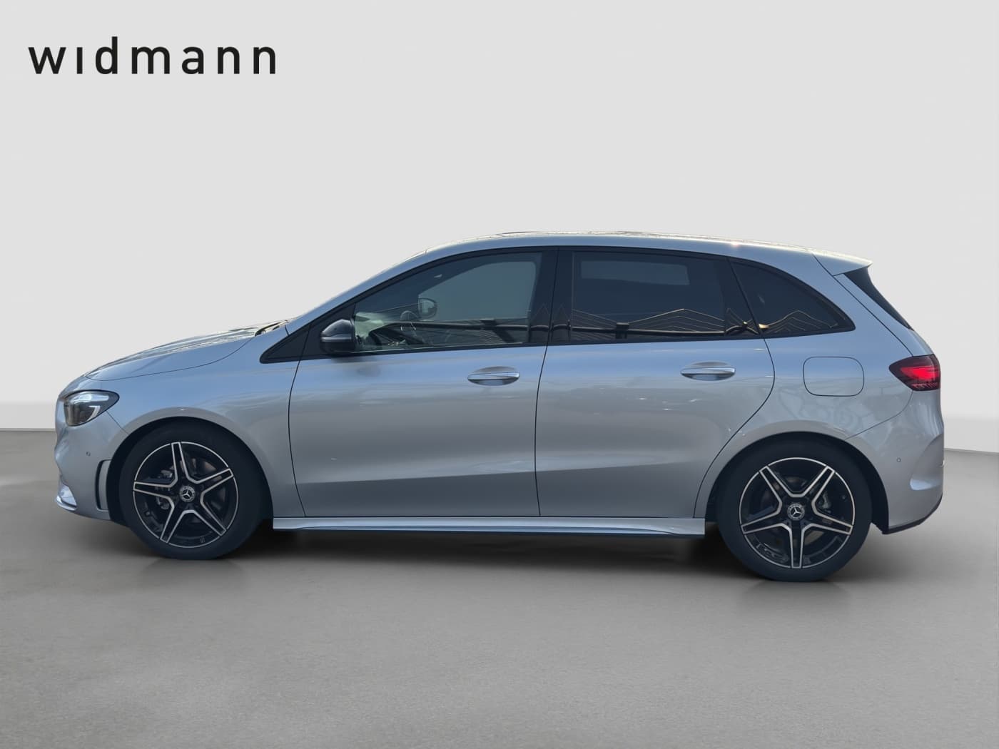 Mercedes-Benz B 180 Bild 5