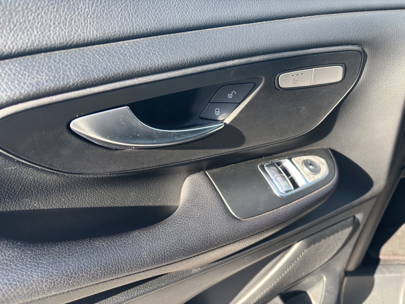 Mercedes-Benz V 220 d Rise kompakt Bild 17
