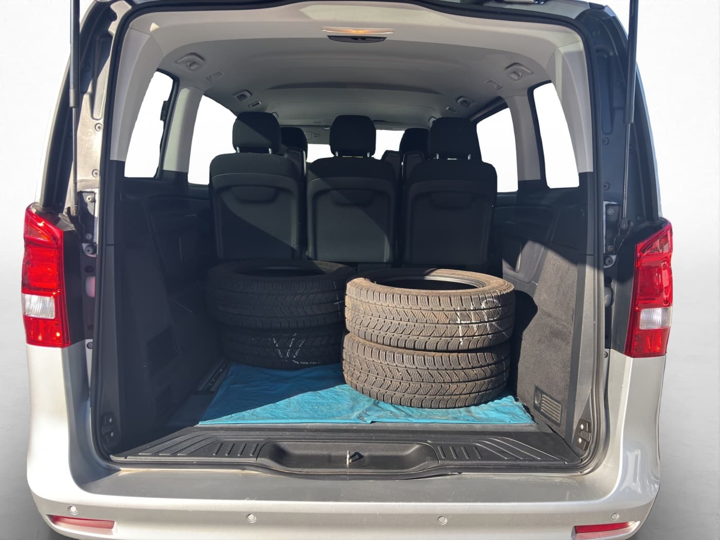 Mercedes-Benz V 220 d Rise kompakt Bild 18