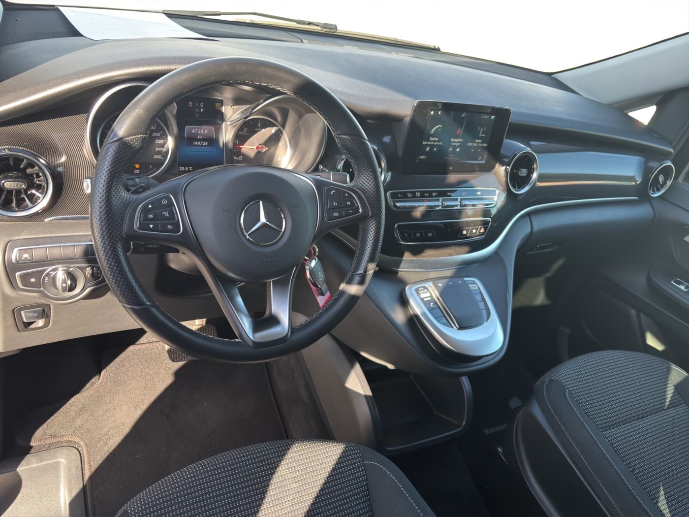Mercedes-Benz V 220 d Rise kompakt Bild 9
