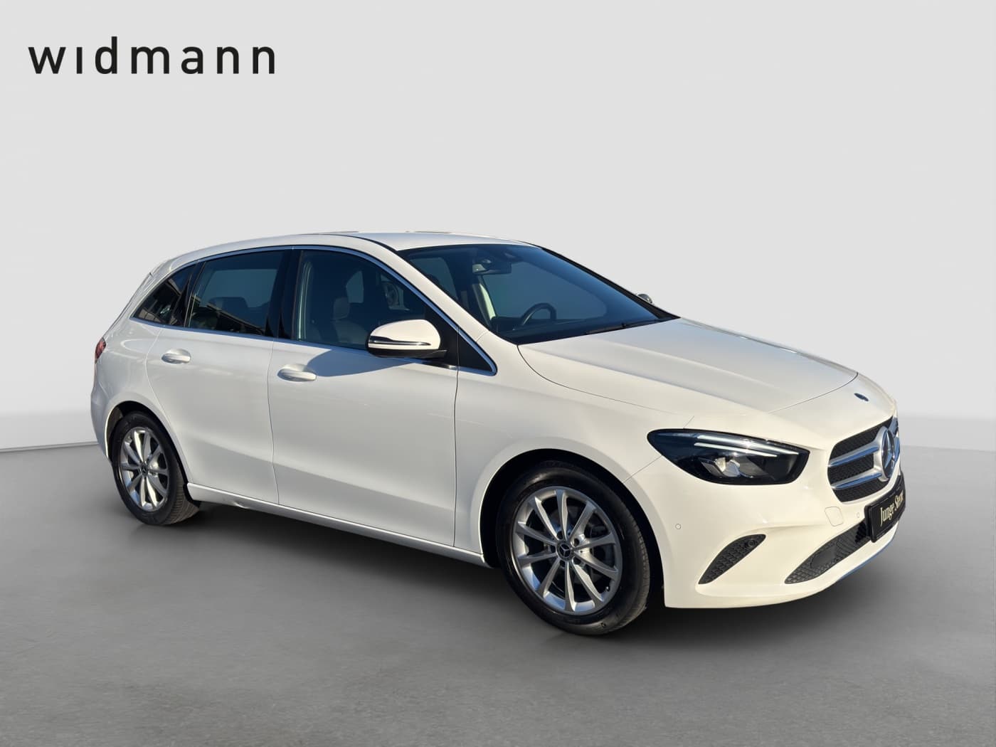 Mercedes-Benz B 180 Bild 7