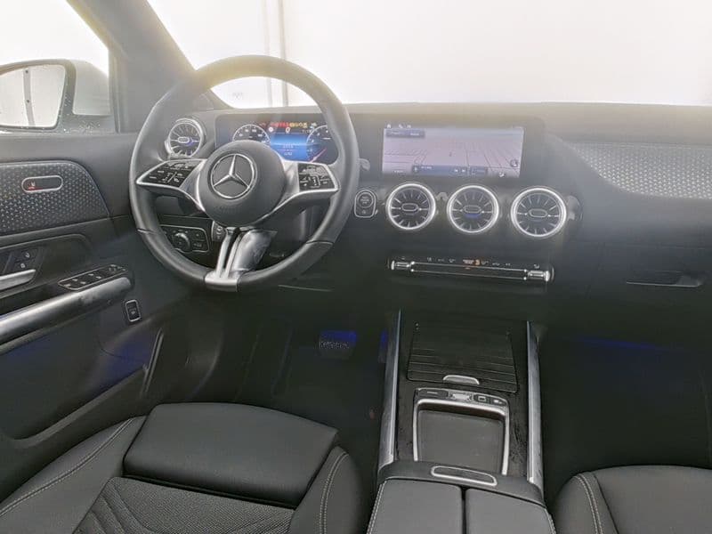 Mercedes-Benz GLA 180 Bild 6