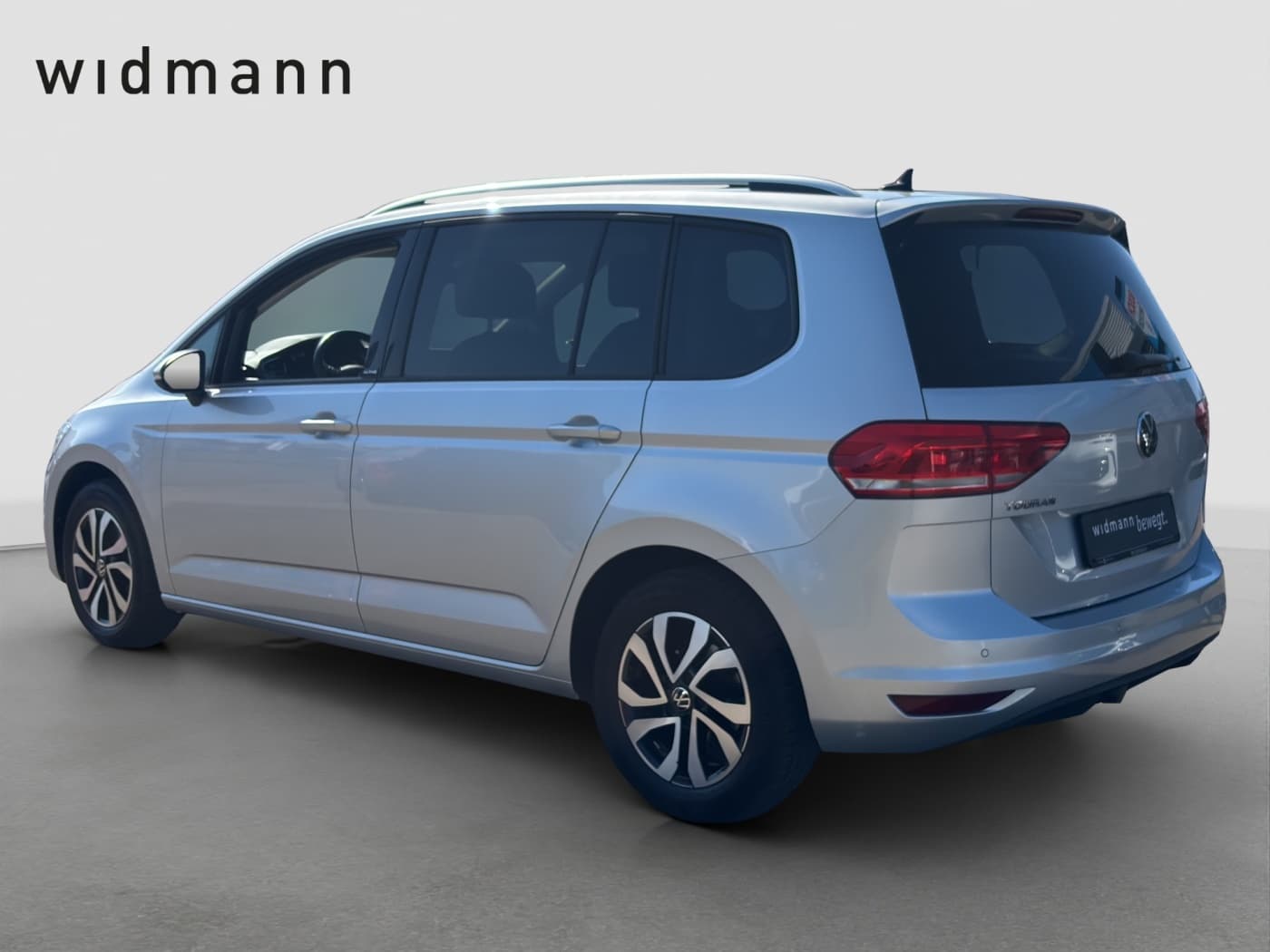 Volkswagen Touran 1.5 TSI Active Bild 8