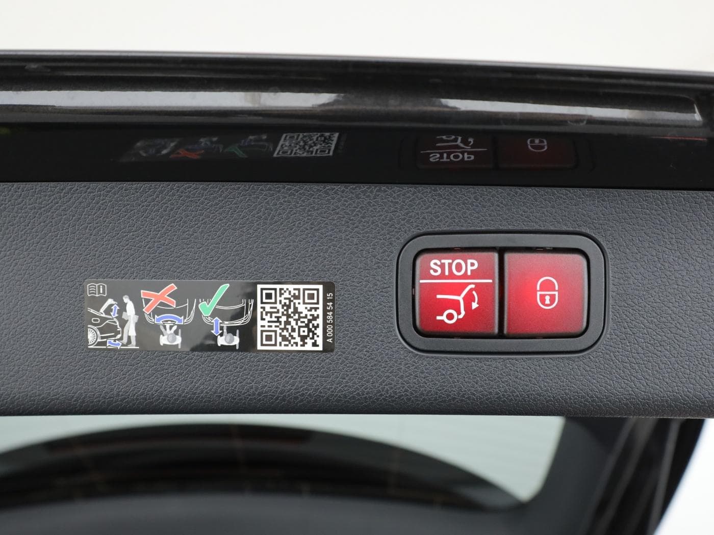 Mercedes-Benz E 220 d T-Modell Bild 25